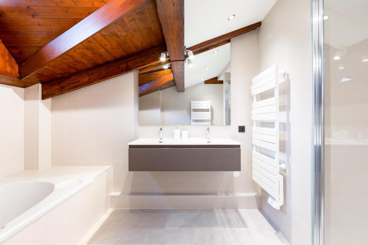 Chalet Les Praz - 280Sqm - Sauna Cinema Fitness - 5 Bedrooms In Heart Of Les Praz - By Cozee Rentals Chamonix Ngoại thất bức ảnh